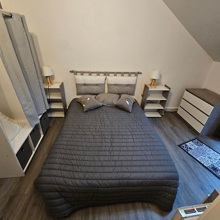Les Logis Du Rempart Lägenhet Loches Exteriör bild